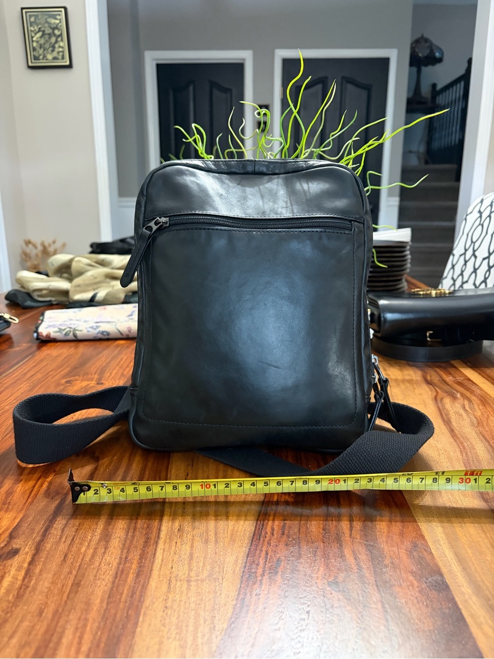Fossil- Men's Black Leather Crossbody Bag - Minimalist Travel Sling